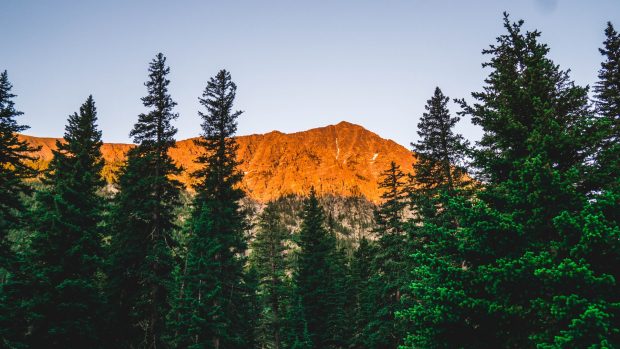 O velho chefe e a jovem colona 19 Paisagem no Montana, Estados Unidos