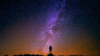 Homem perante universo